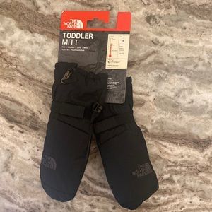 North Face Toddler Mitt Size Small